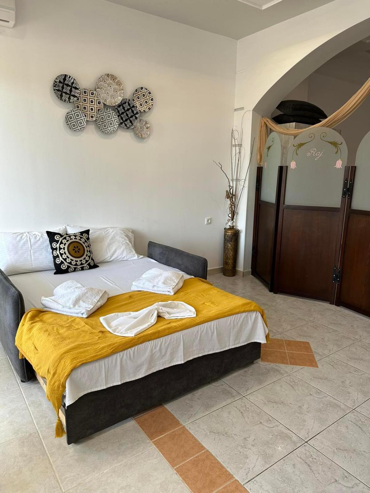 Apollonio Suites & Rooms Faliraki Rhodes Ruang foto
