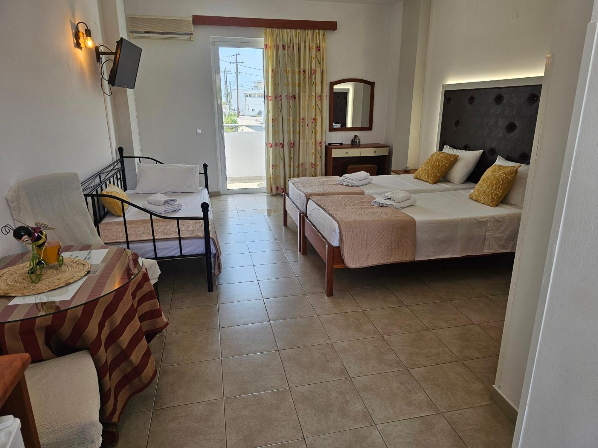 Apollonio Suites & Rooms Faliraki Rhodes Ruang foto